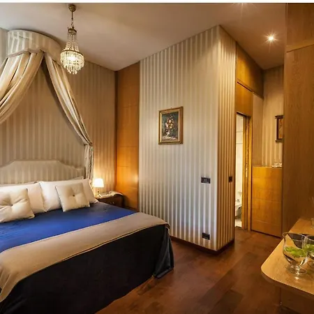 2 Two-bedroom Fontana Di Trevi Appartement